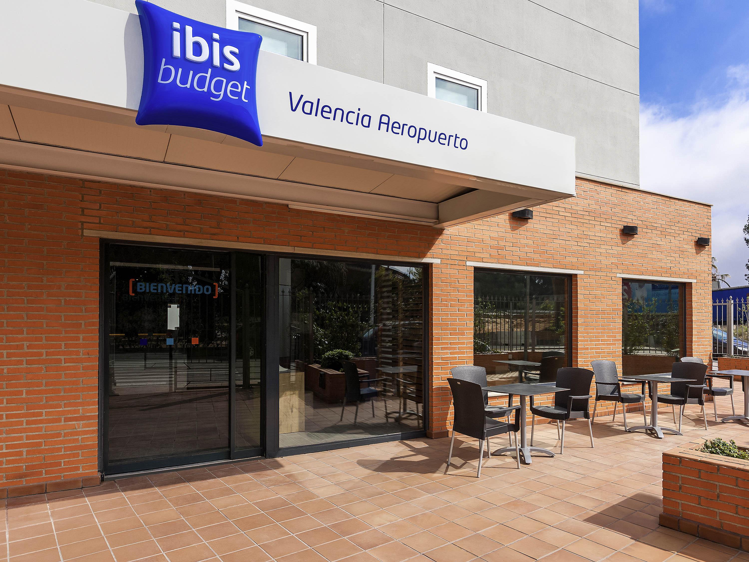 Ibis Budget Valencia Aeropuerto Manises Exterior foto